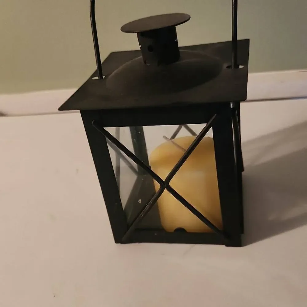 Black Metal Latern